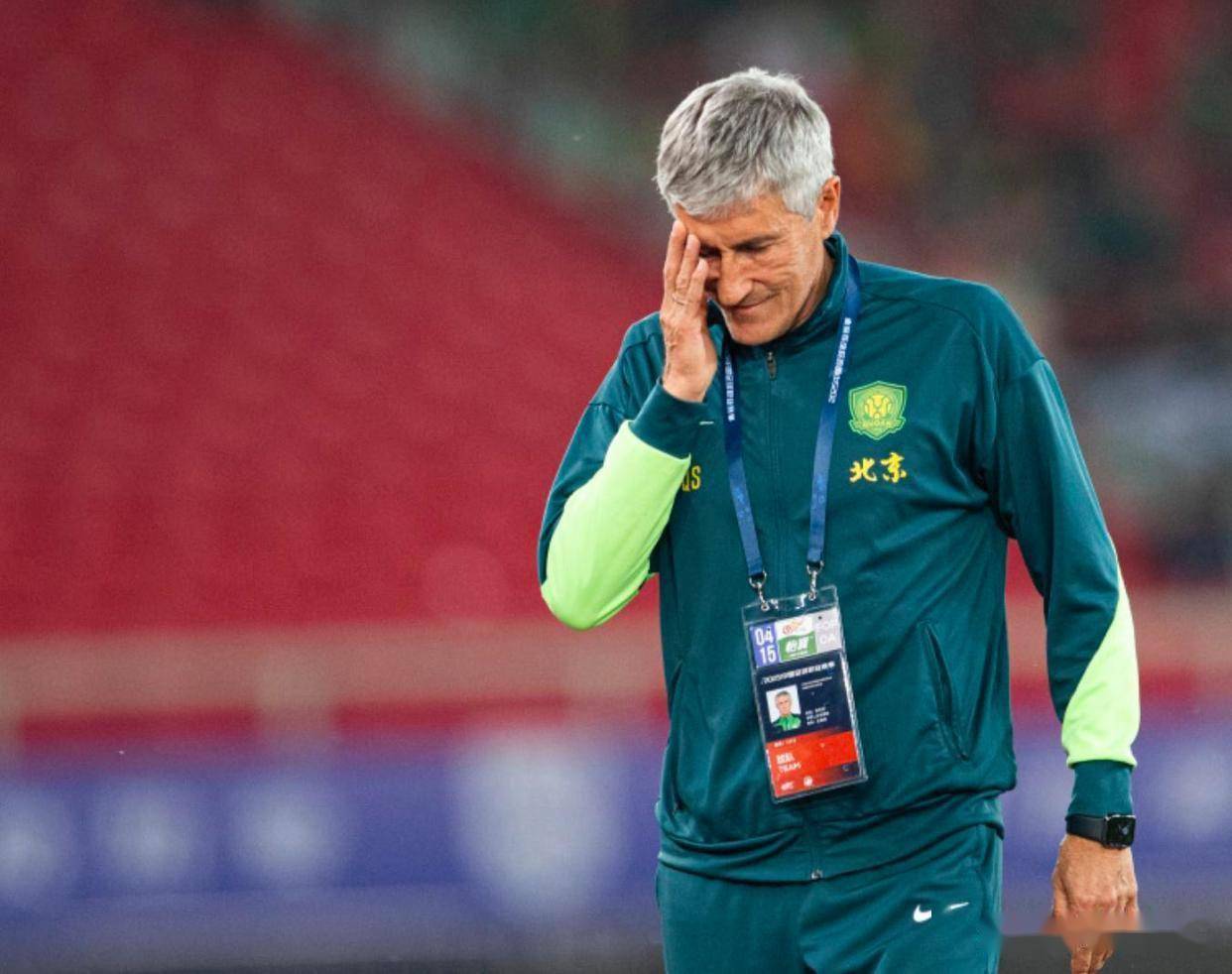 赛地聚焦——社区盾清晨热度飙升,山东泰山手感冰凉,球迷炸锅,赛程密集仍需轮换的简单介绍 赛地聚焦——社区盾清晨热度飙升,山东泰山手感冰凉,球迷炸锅,赛程密集仍需轮换的简单介绍