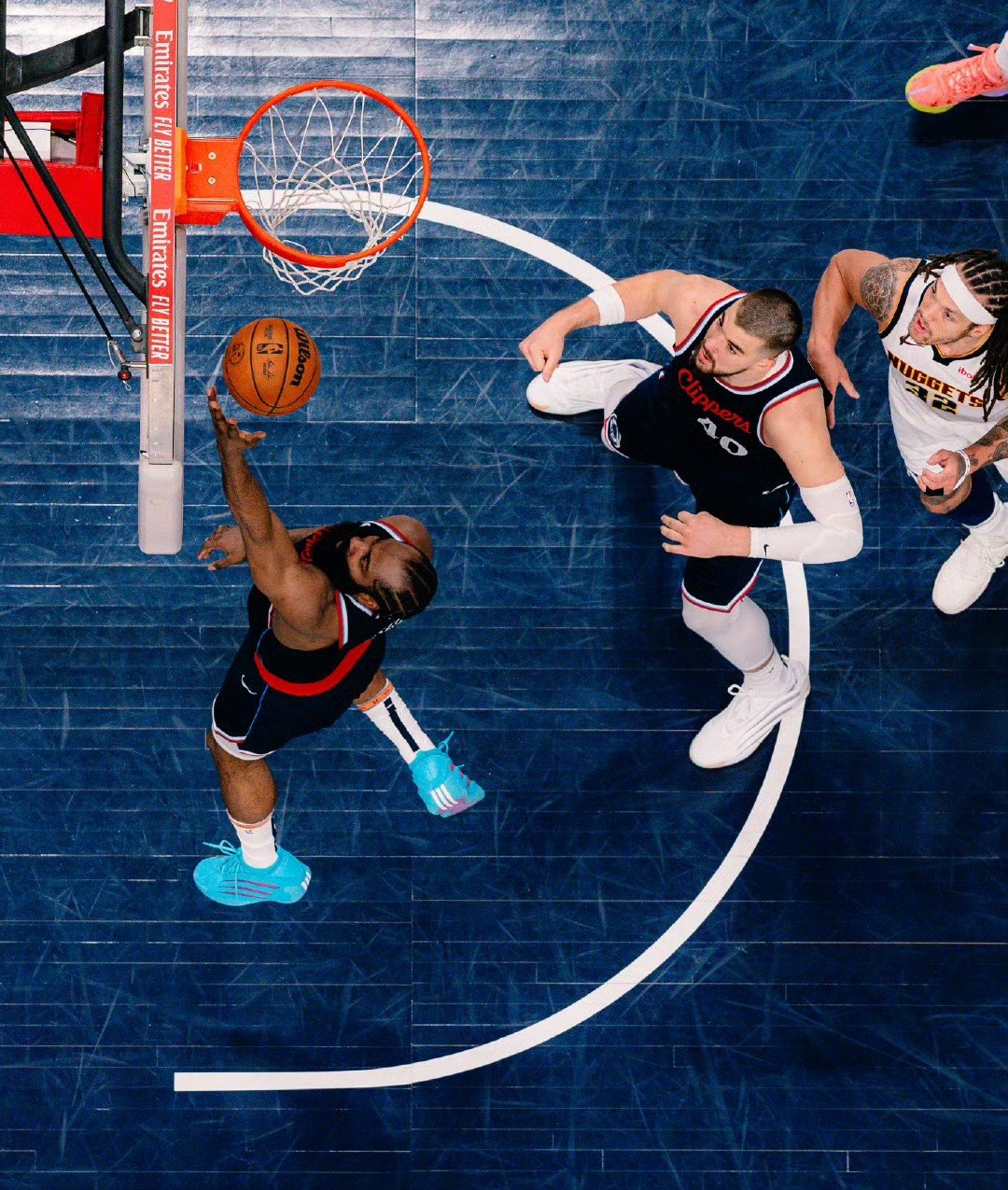 包含冲刺阶段巴黎圣日耳曼队长鼓劲——NBA常规赛节点到来，媒体盛赞，年轻球员得到机会的词条