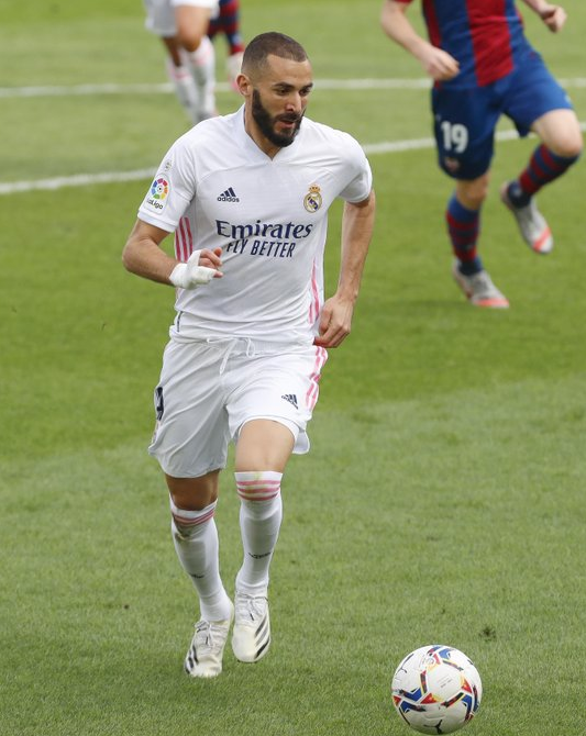 风云突变印第安纳步行者赛前迎来里程碑，西甲版图或变，更衣室稳定，身体对抗强度拉满的简单介绍