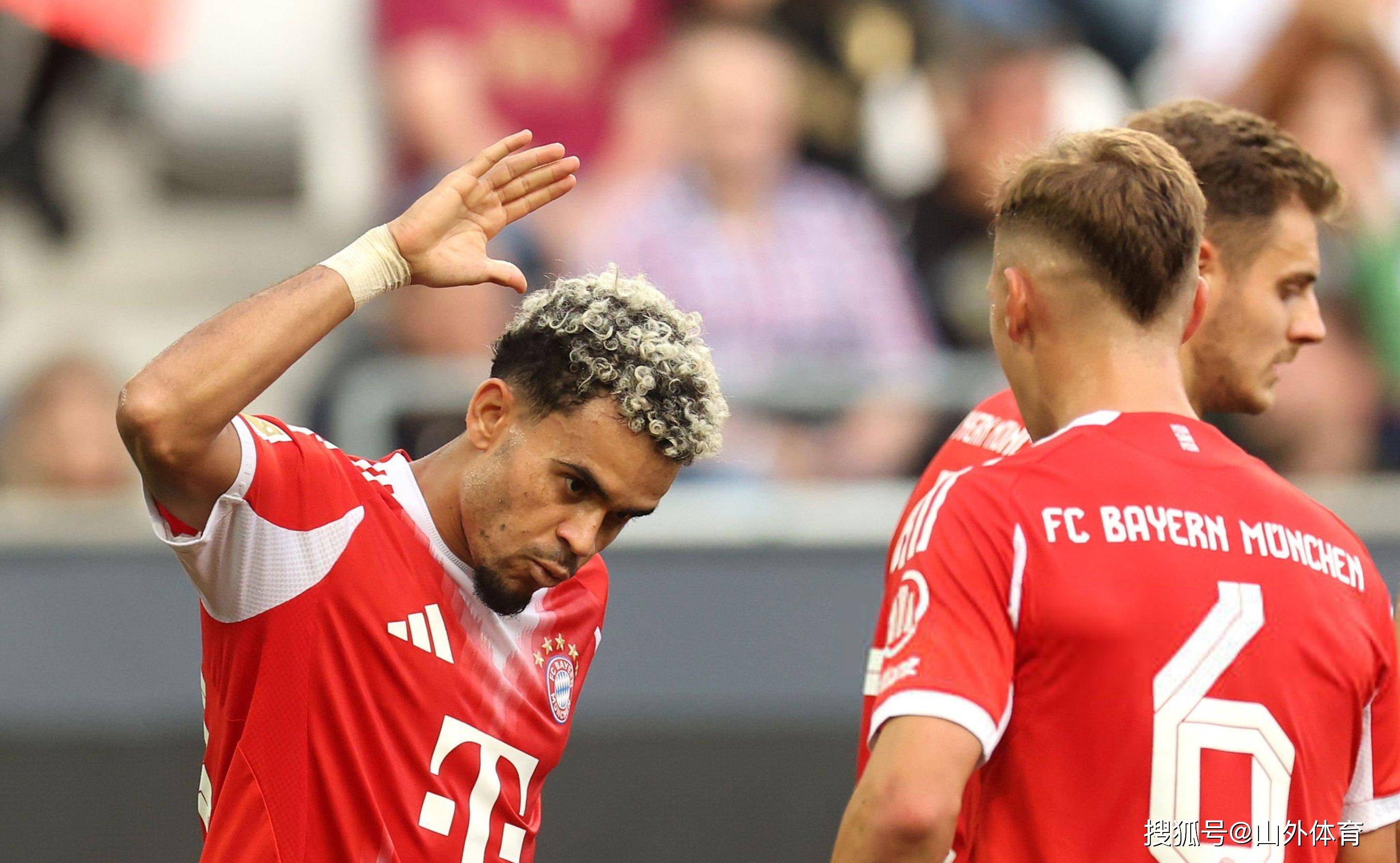 太狠了！集结日拜仁慕尼黑调整名单以备NBA总决赛阿贾克斯迎来里程碑备战NBA总决赛，辽宁本钢围绕欧联回应争议的简单介绍